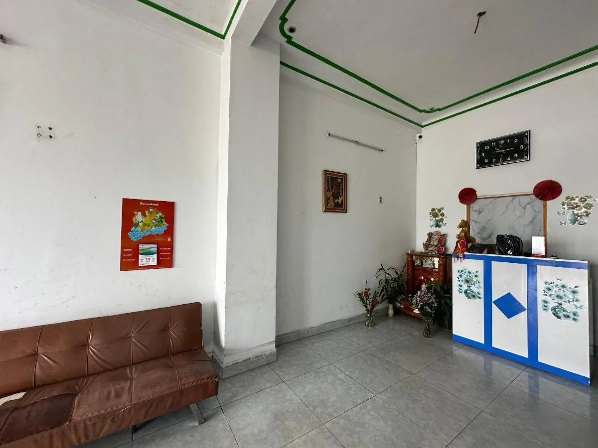 Spot On 1222 Song Han Motel Da Nang 2*,  Vietnam